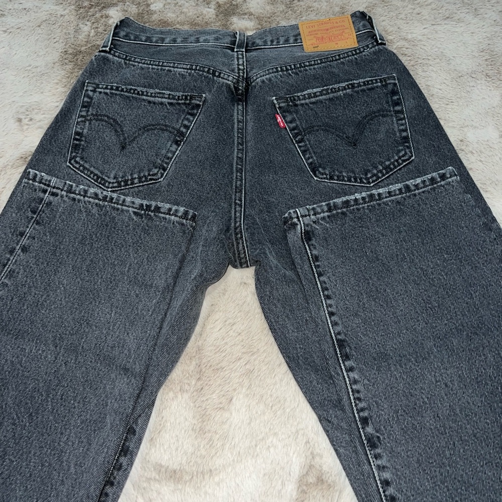 501 90s women’s Levi’s jeans